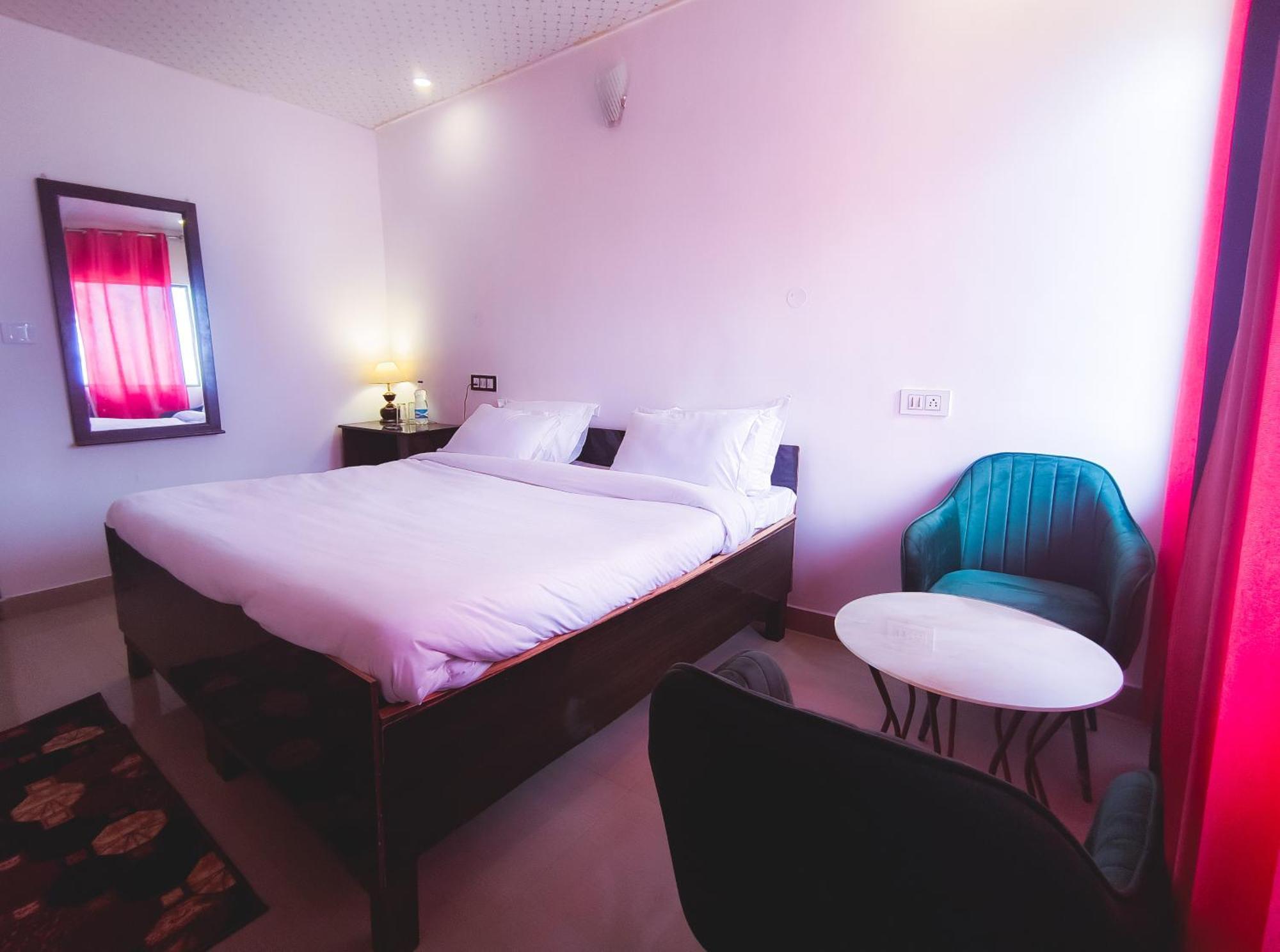 Haut Monde King'S Paradise Resort 카나탈 외부 사진